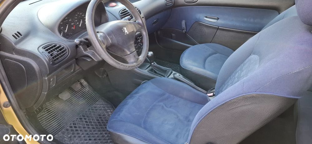 Peugeot 206 - 14