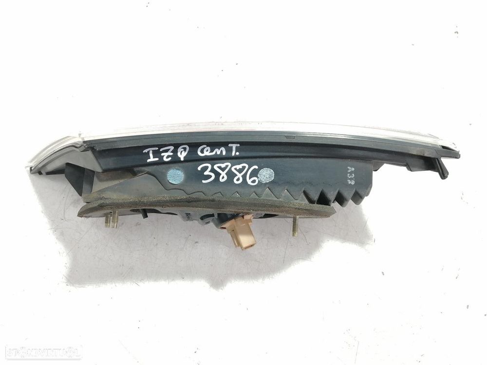FAROLIM TRASEIRO CENTRAL HONDA CIVIC VIII HATCHBACK 2006 - 3