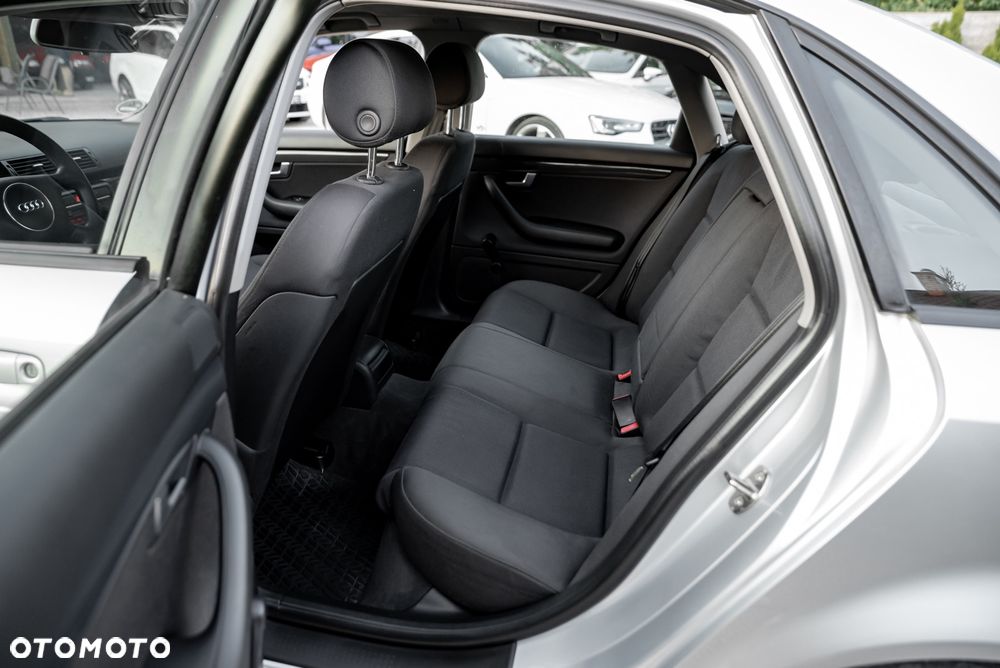 Audi A4 Limousine 1.8 T - 19