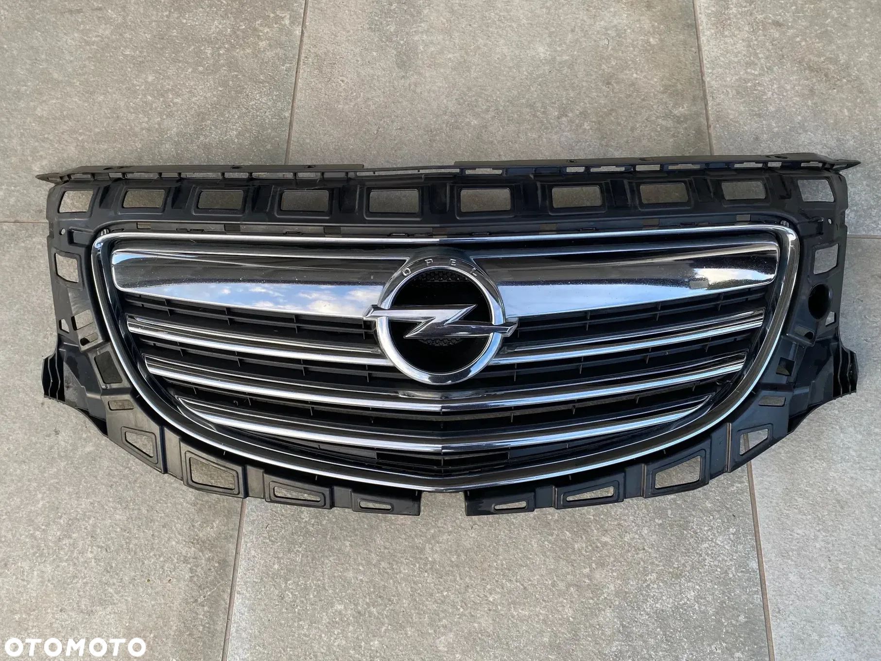 Grill atrapa Opel Insignia A 2008-2017 13282567 - 1