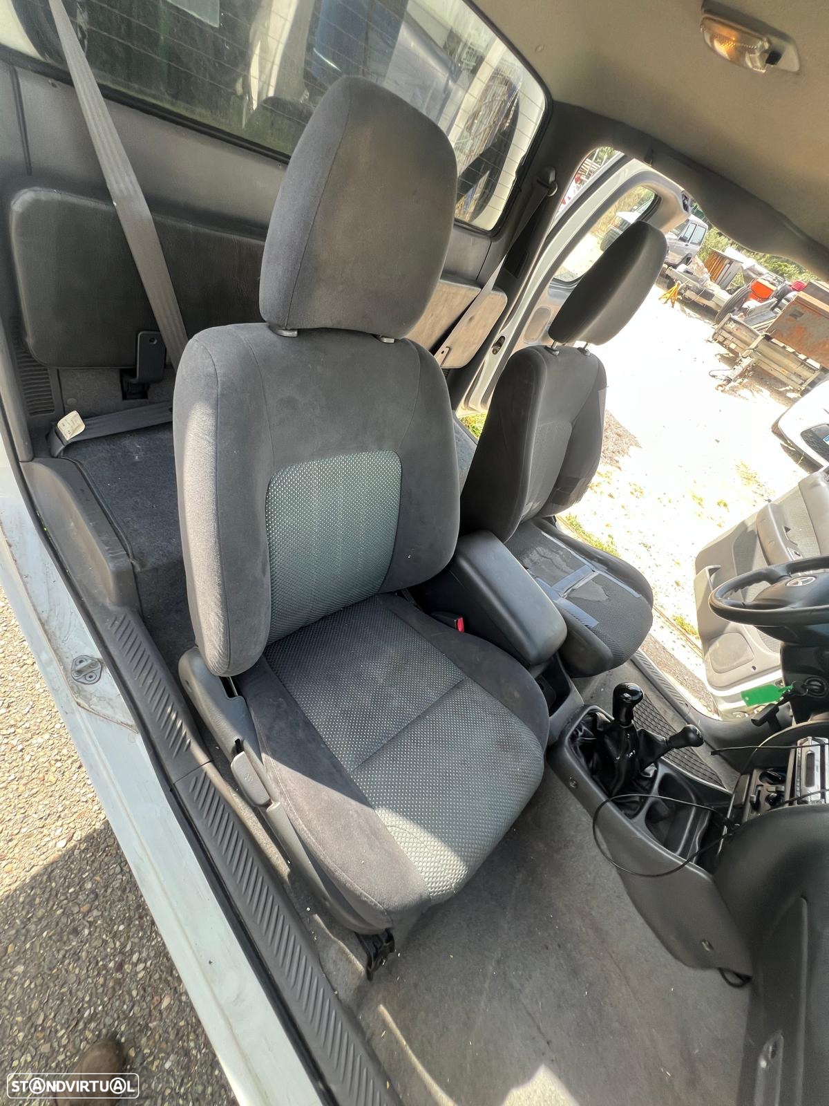 Mazda B 2500 2.5 TD Free-Style 4L CM - 9