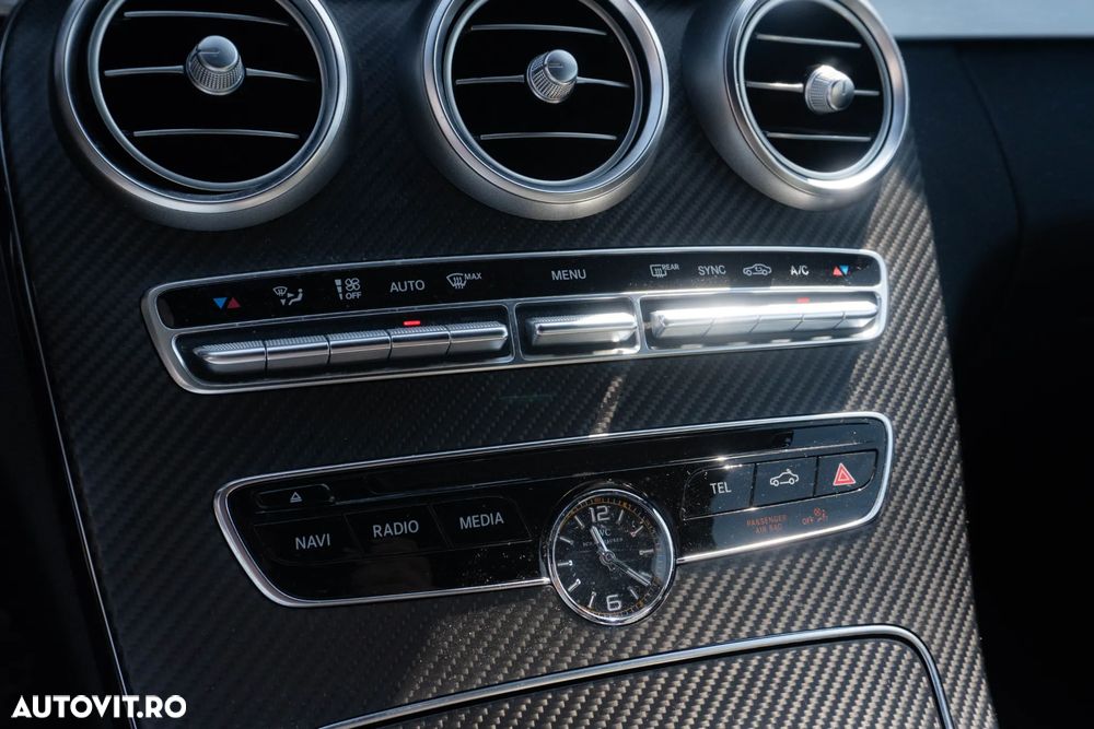 Mercedes-Benz C 63 AMG - 29