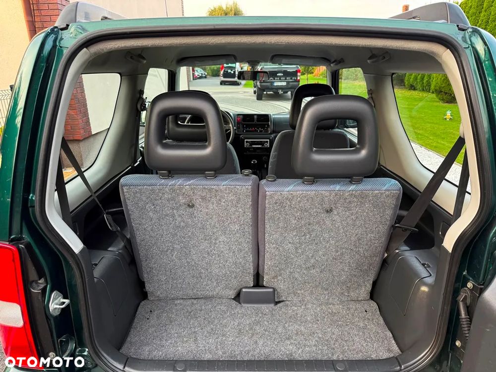 Suzuki Jimny 1.3 - 16