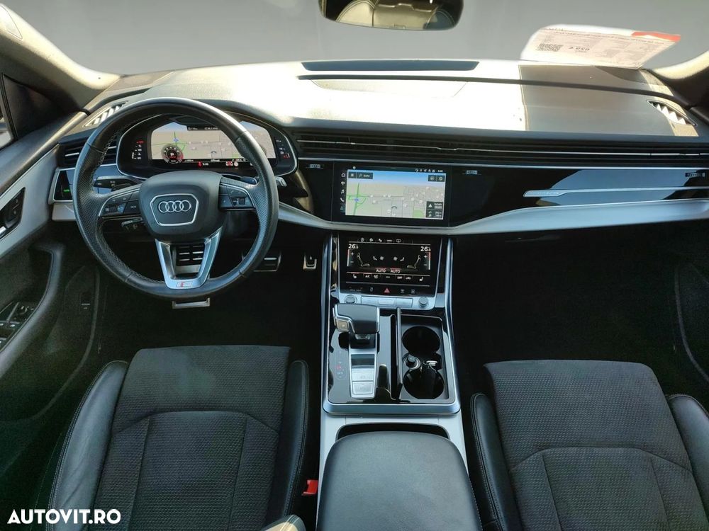 Audi Q8 - 13
