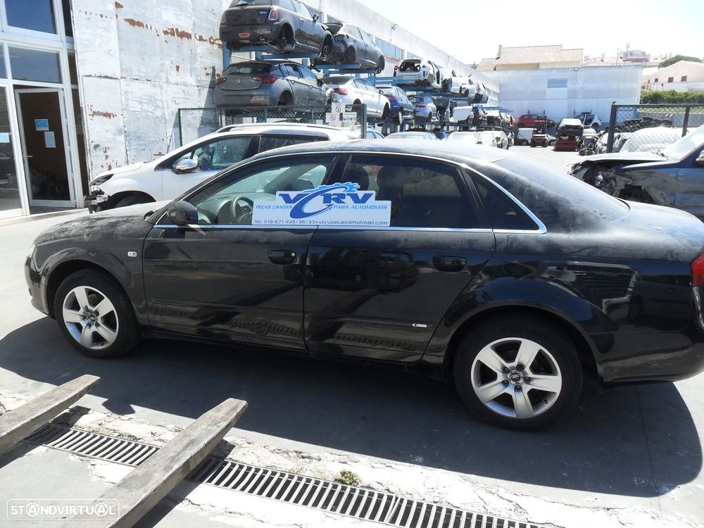 Audi A4 2.5 TDI - Viatura para peças - 5