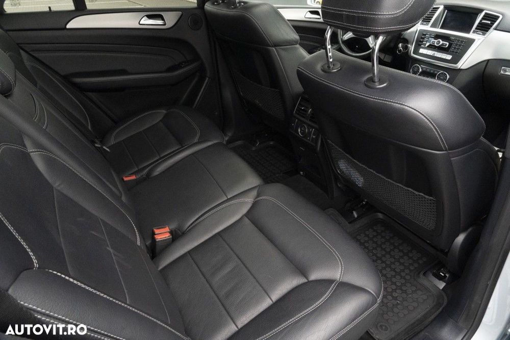 Mercedes-Benz ML - 7