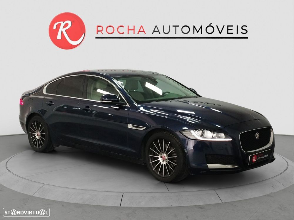 Jaguar XF 2.0 D Prestige Aut. - 2