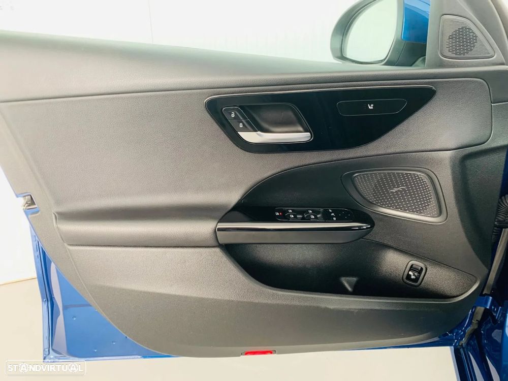 Mercedes-Benz C 200 - 7