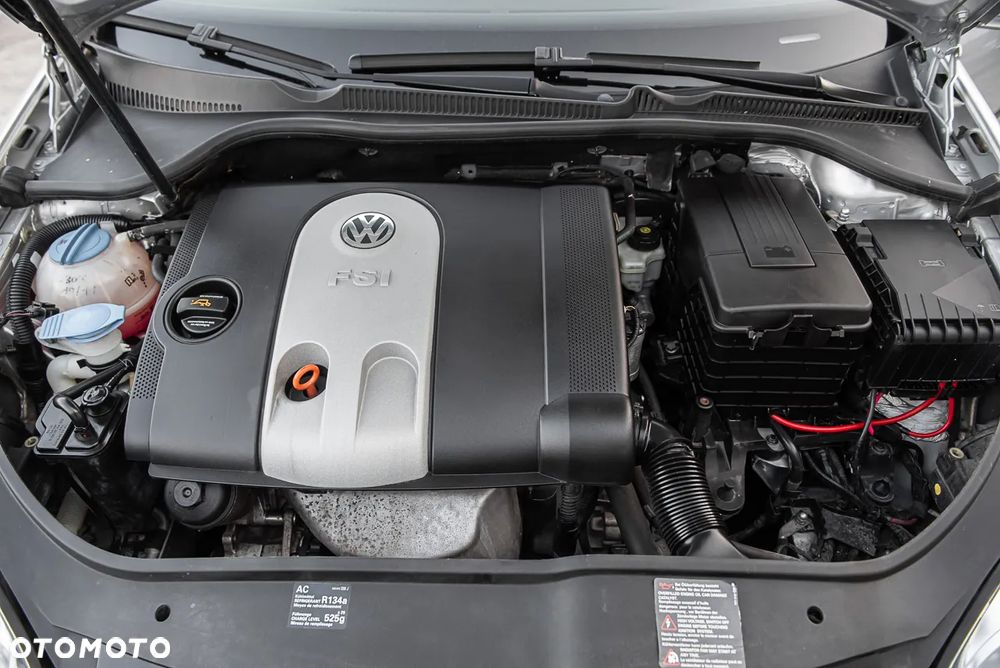 Volkswagen Golf - 26