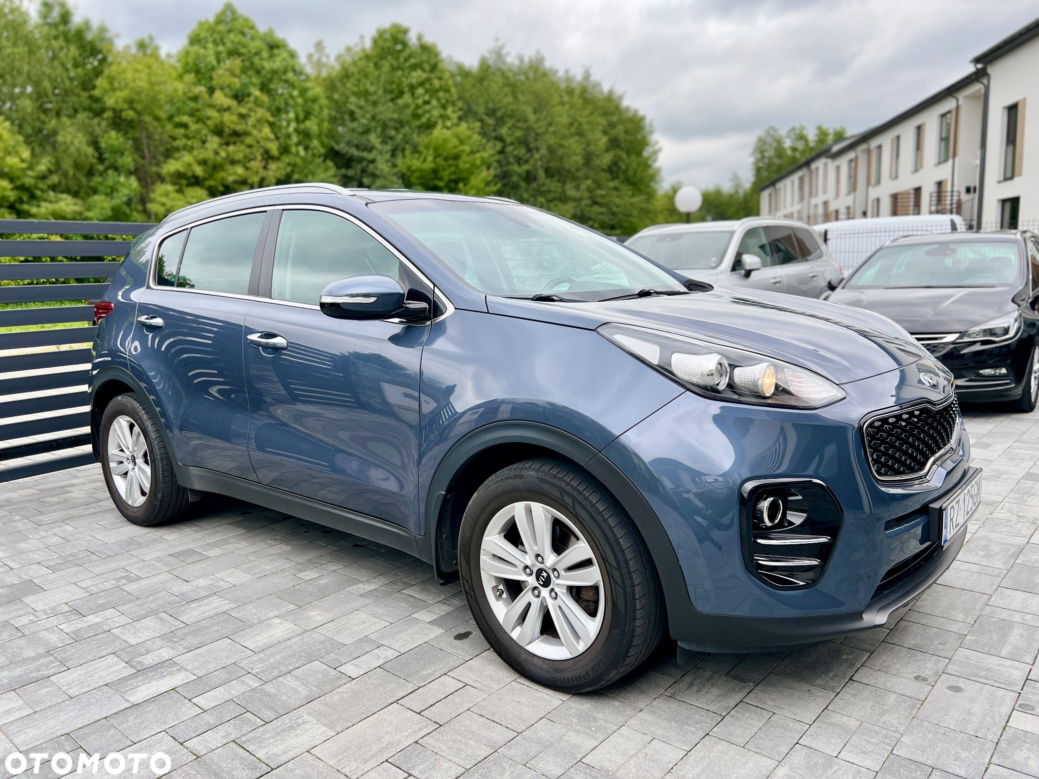Kia Sportage 1.7 CRDI 2WD ISG Dream-Team Edition - 11
