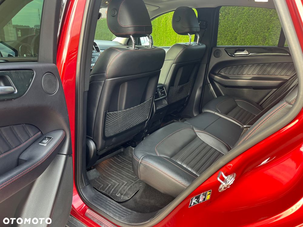 Mercedes-Benz GLE 350 d 4-Matic - 30