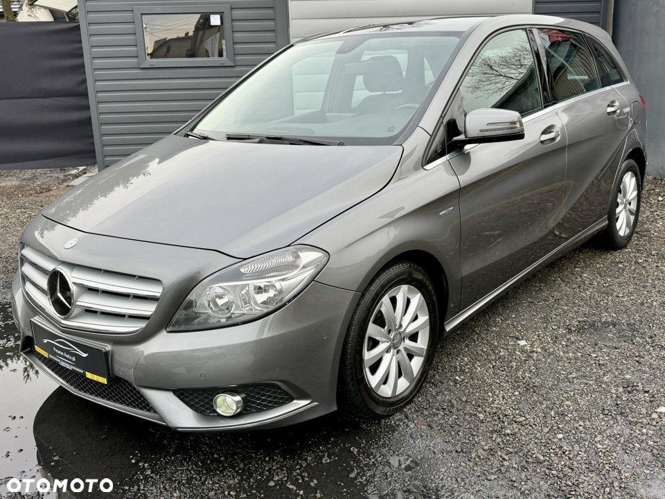 Mercedes-Benz Klasa B 180 (BlueEFFICIENCY) 7G-DCT - 3
