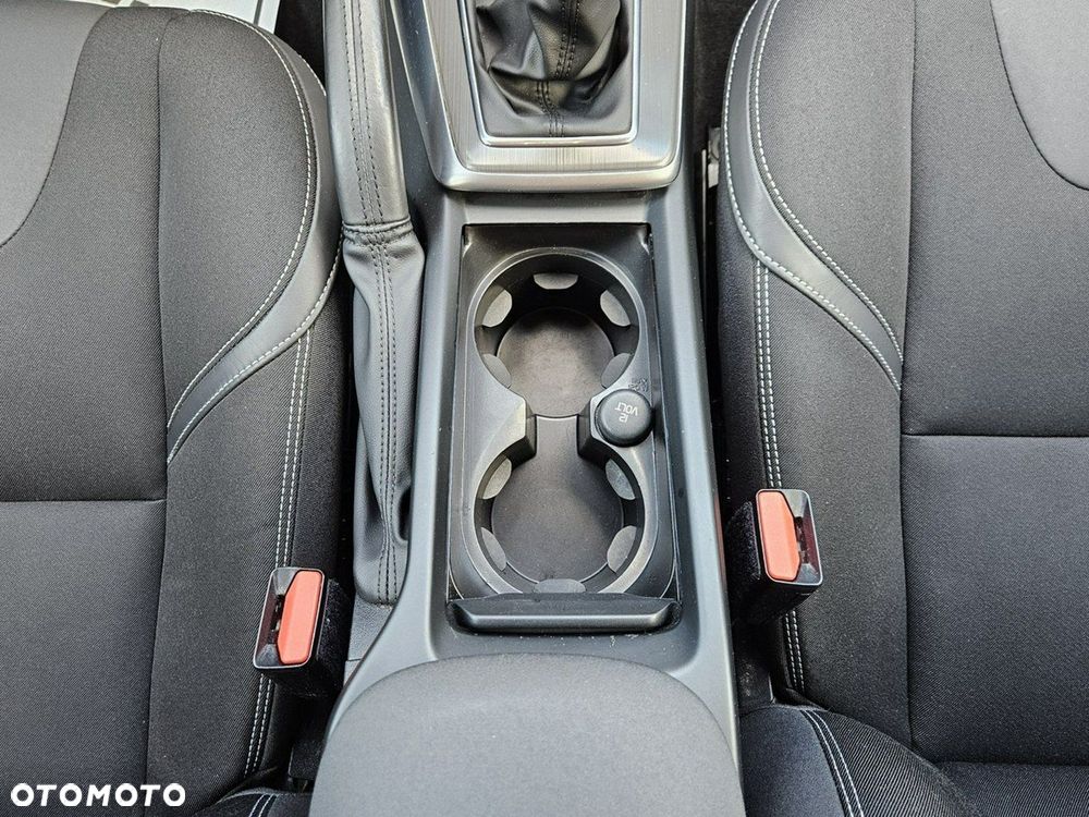 Volvo V40 D2 Momentum - 20