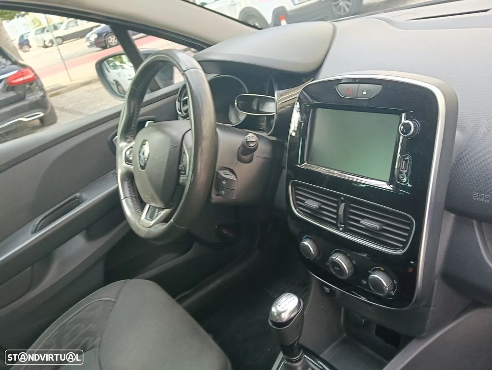 Renault Clio 1.5 dCi Limited - 10