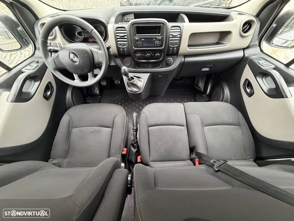 Renault Trafic 1.6 dCi L2H1 1.2T - 6