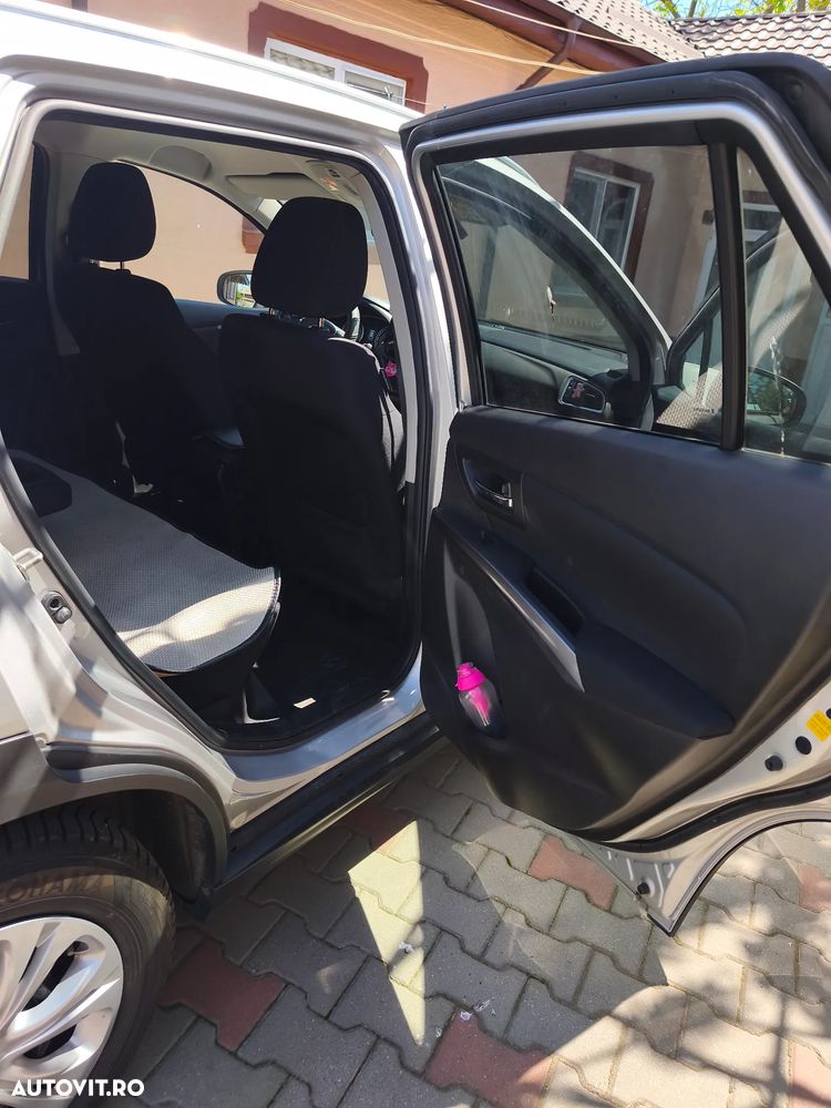 Suzuki S-Cross 1.4 Boosterjet MHEV Passion - 11