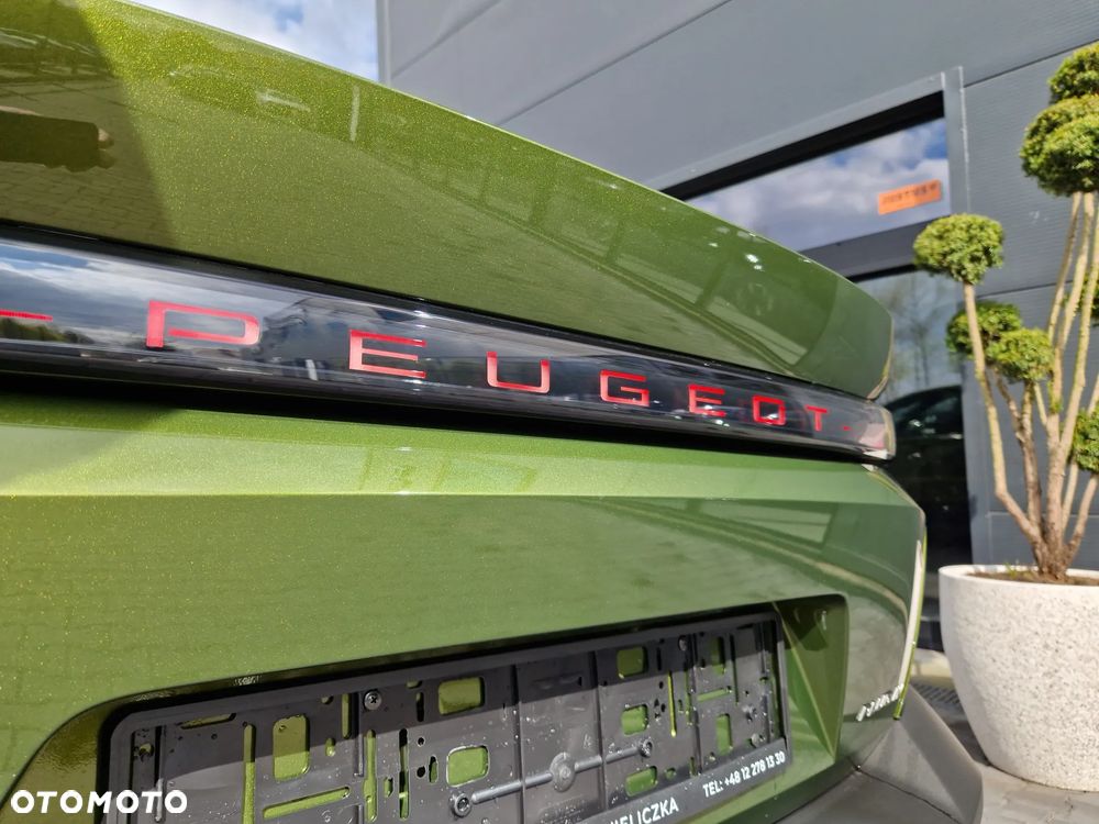 Peugeot 408 1.6 Plug-in Hybrid 240 GT Exclusive e-DCS7 - 21