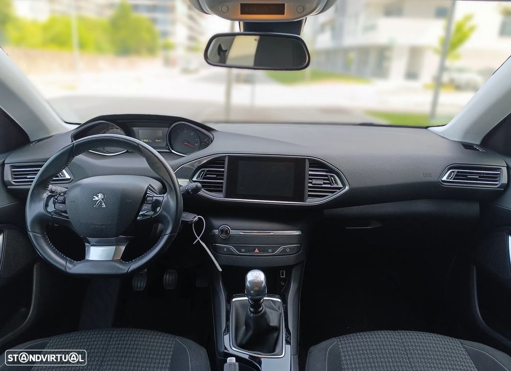 Peugeot 308 1.6 BlueHDi Style - 5