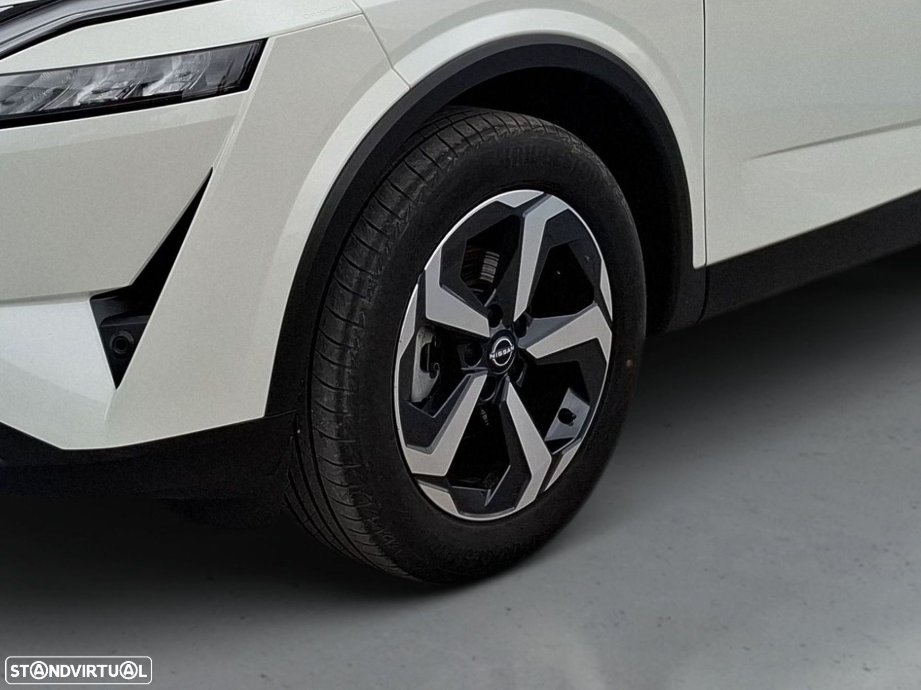 Nissan Qashqai 1.3 DIG-T N-Connecta LED - 4