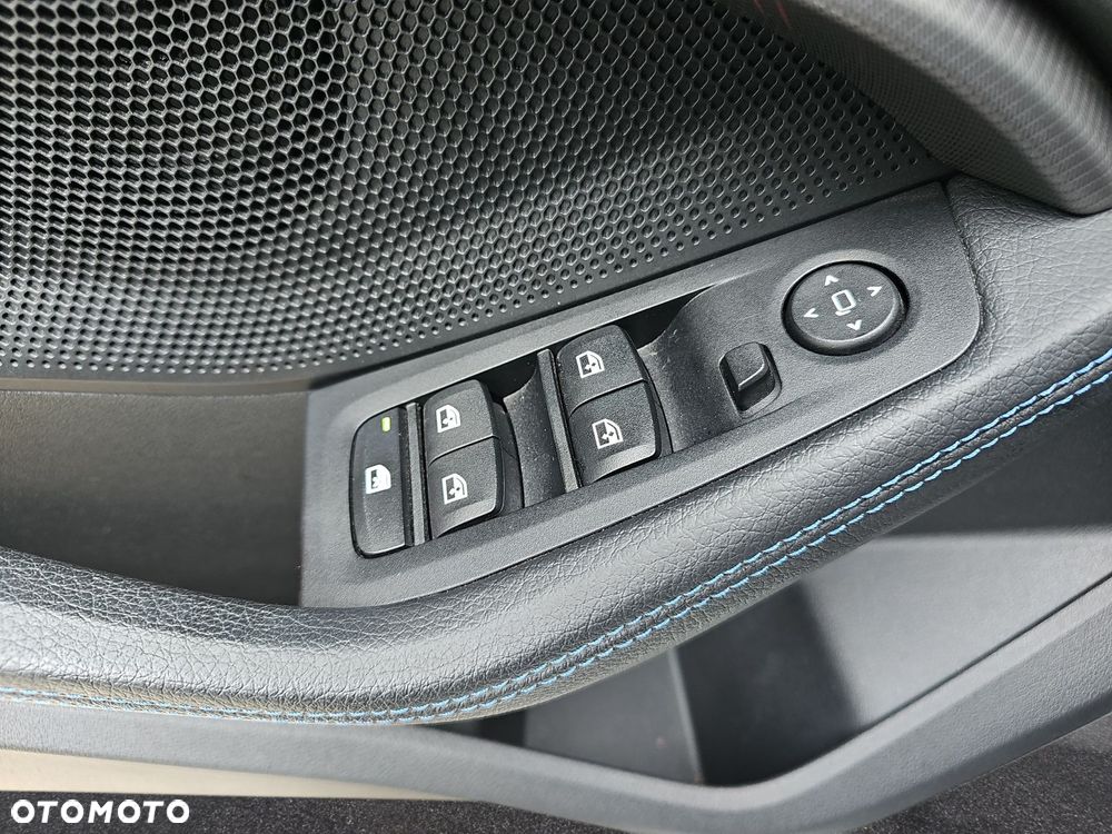 BMW Seria 1 - 18