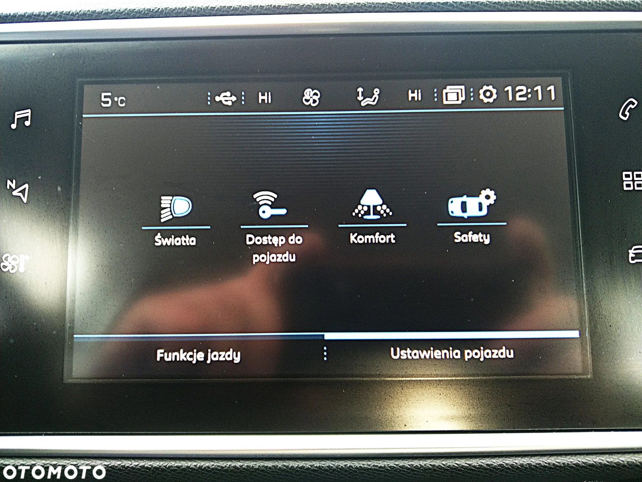 Peugeot 308 SW 1.6 BlueHDi Allure S&S - 28