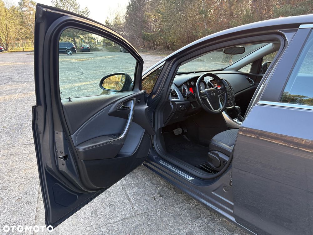 Opel Astra 1.4 Turbo Automatik Exklusiv - 9