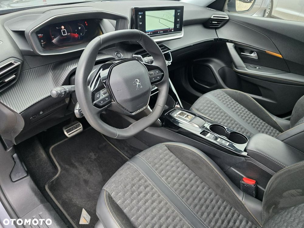Peugeot 2008 1.5 BlueHDi Allure S&S EAT8 - 2