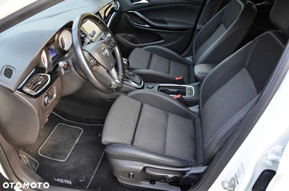 Opel Astra 1.6 D (CDTI) Automatik Dynamic - 29