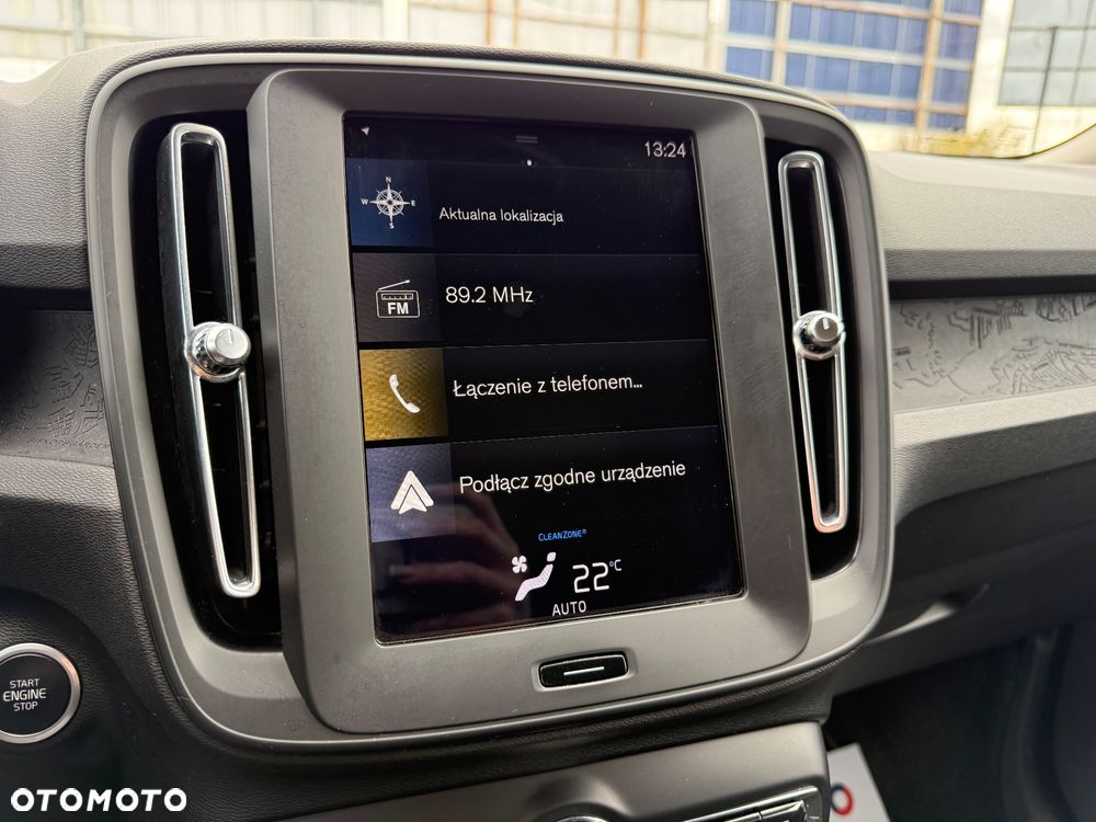 Volvo XC 40 - 30