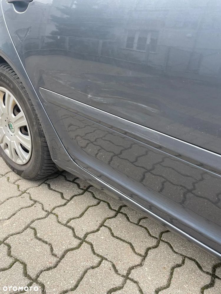 Skoda Octavia 1.6 TDI Ambiente - 11