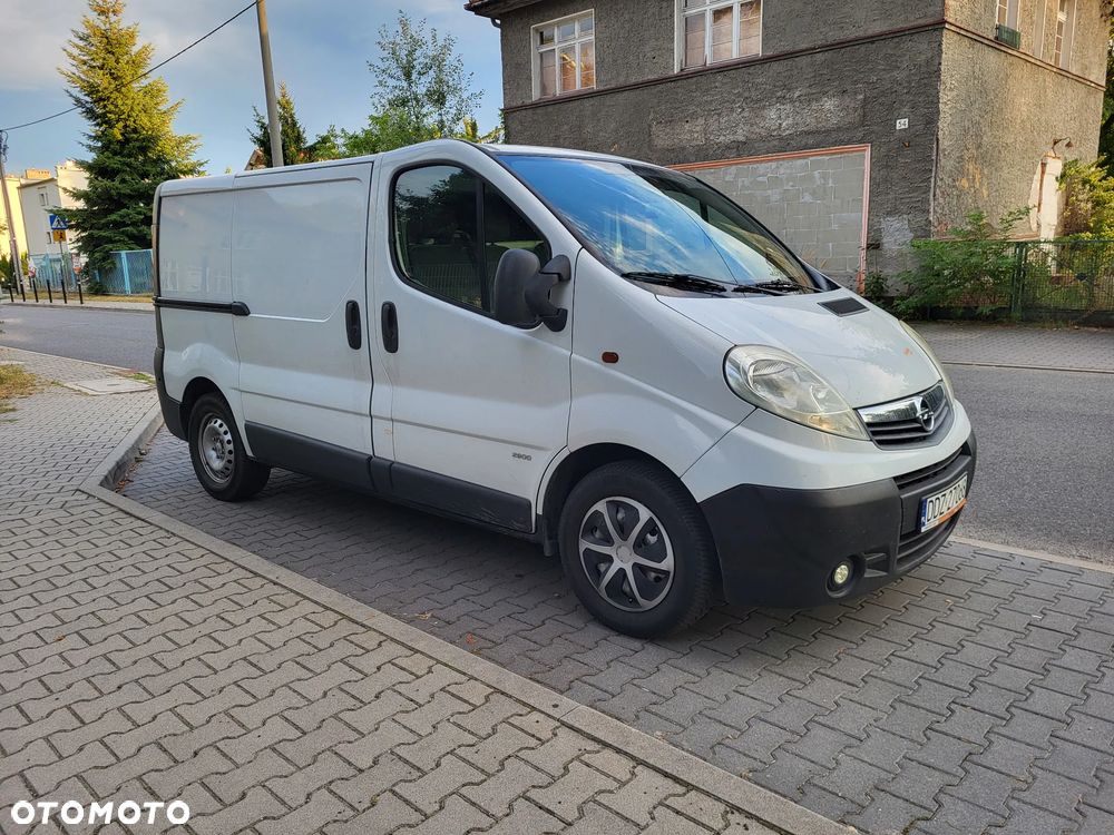Opel Vivaro - 6