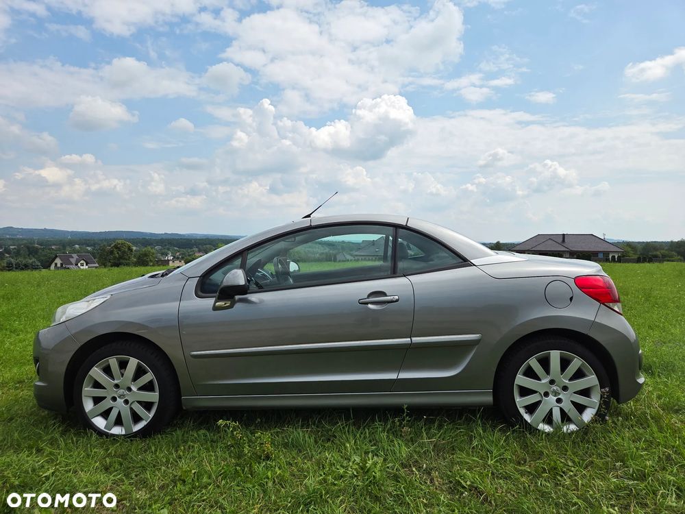 Peugeot 207 CC - 23