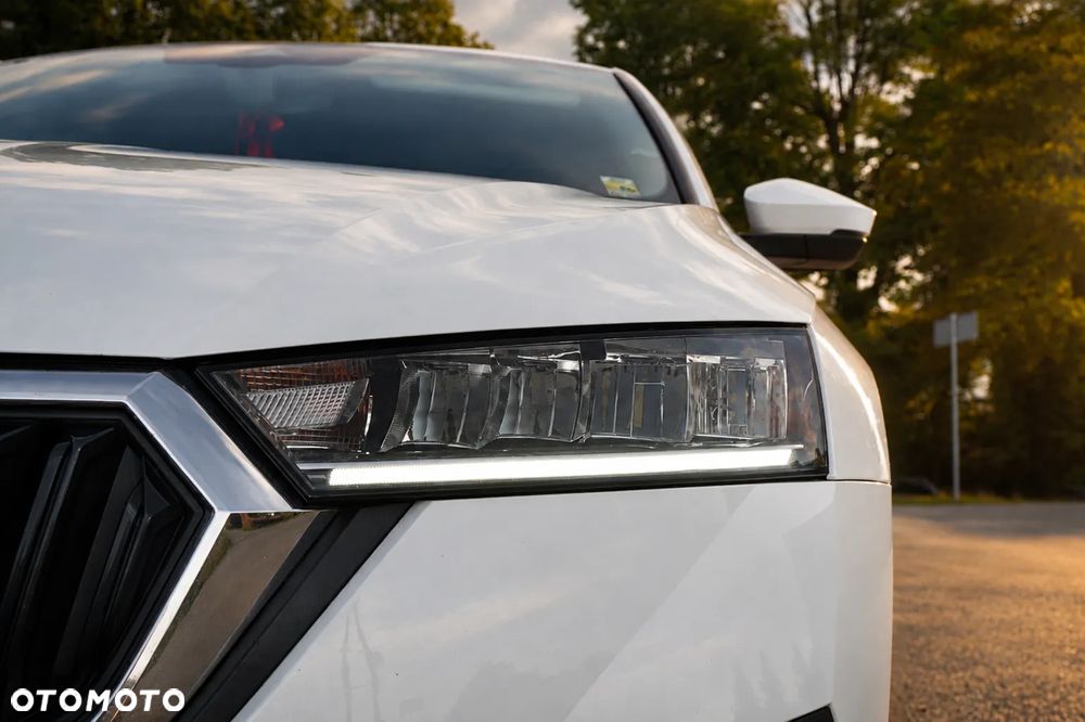 Skoda Octavia 1.5 TSI ACT Active - 8
