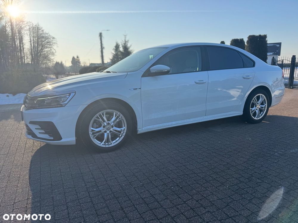 Volkswagen Passat - 7