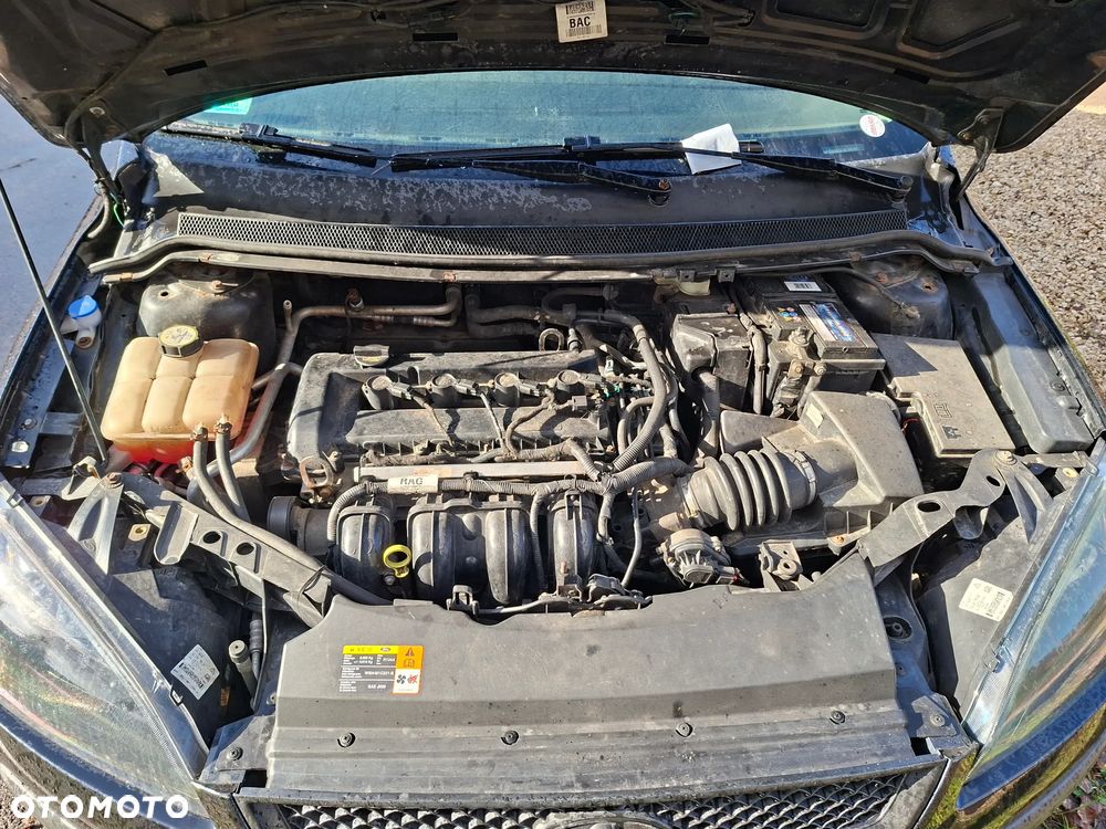 Ford Focus 2.0 Sport - 18