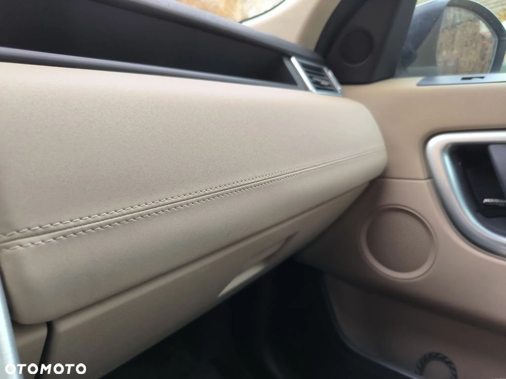 Land Rover Discovery Sport 2.0 Si4 HSE - 17