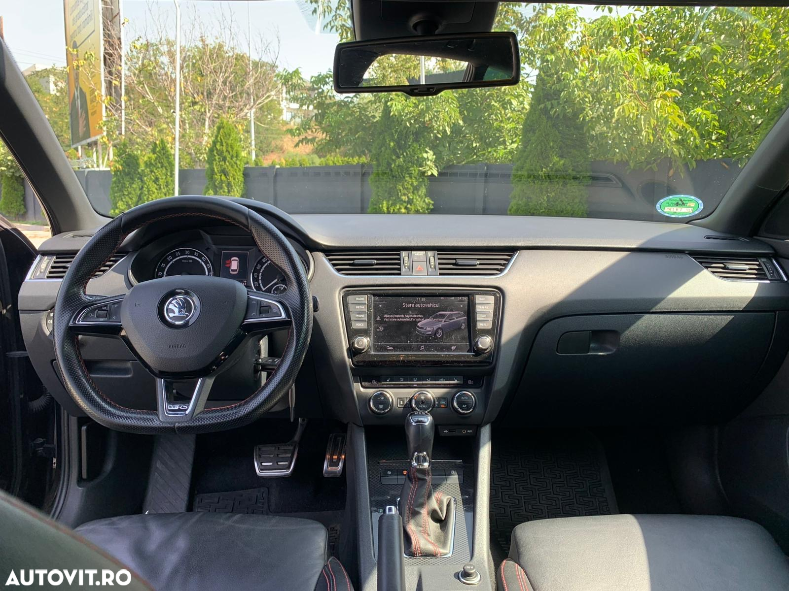 Skoda Octavia 2.0 TDI RS DSG - 4