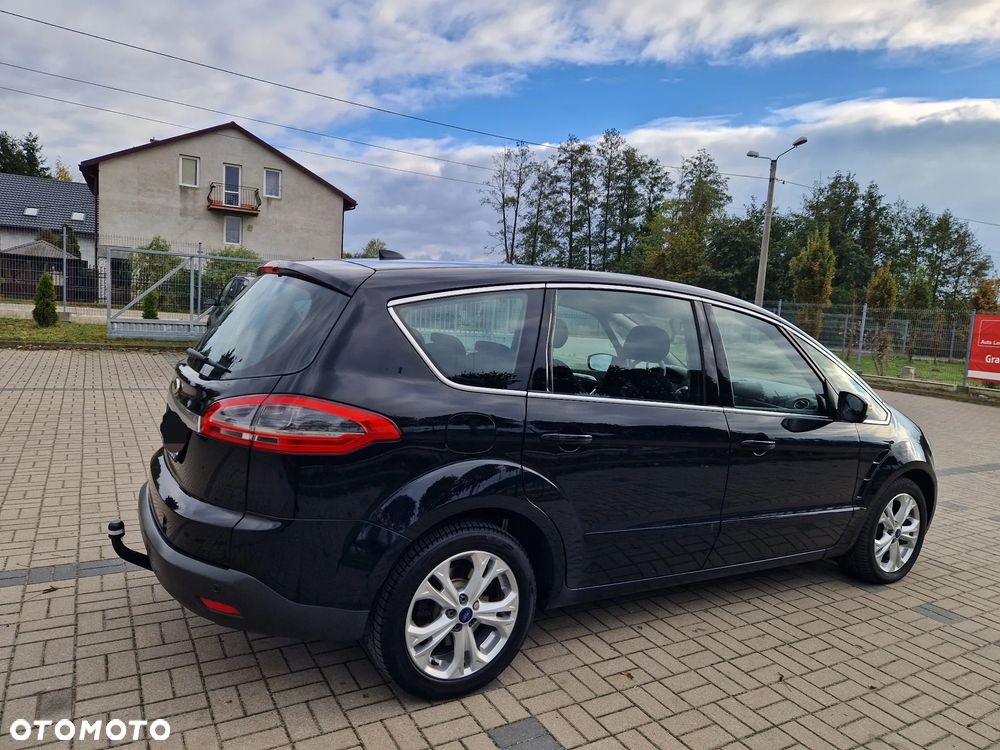 Ford S-Max - 9