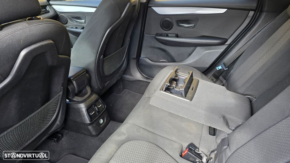 BMW 216 Active Tourer d Advantage - 44