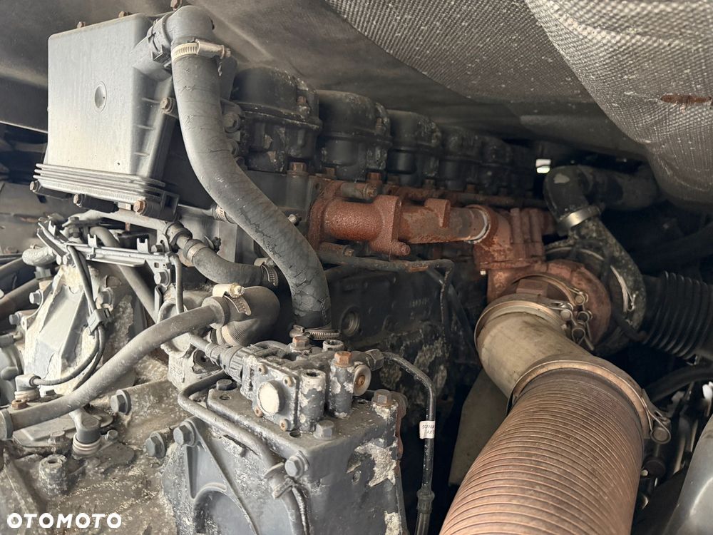 Scania 4X2 R420 - 10