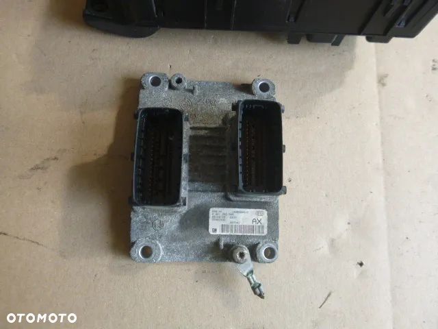 ZESTAW STARTOWY STACYJKA KOMPUTER IMMOBILIZER LICZNIK OPEL CORSA D 1.2 16V - 13