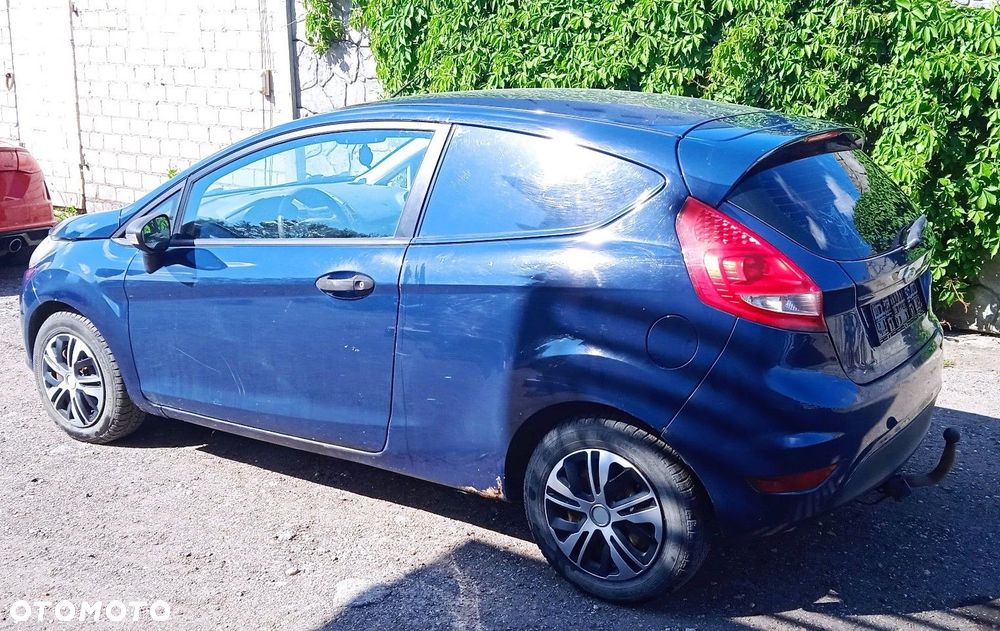 Na części Ford Fiesta MK7 1.4 TDCi 3D lak. E9 zderzak maska drzwi klapa fotele zawieszenie szyby - 3