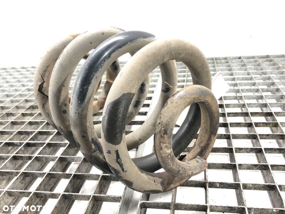 SPRĘŻYNA TYŁ  VW TRANSPORTER V Autobus (7HB, 7HJ, 7EB, 7EJ) 2003 - 2015 2.0 TDI 84 kW [114 KM] - 2