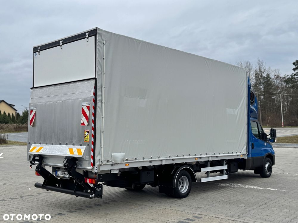 Iveco Daily 2023r Hi-Matic‼️70C21H‼️Winda Bar 1000KG // Plandeka 15 Palet Firanka‼️Spanie z tyłu Spojtrak XL Poduszki Pneumatyczne Wysokość rampowa Full LED Tempomat Salon Polska DMC7200KG Faktura Vat 23% TwinCab - 11