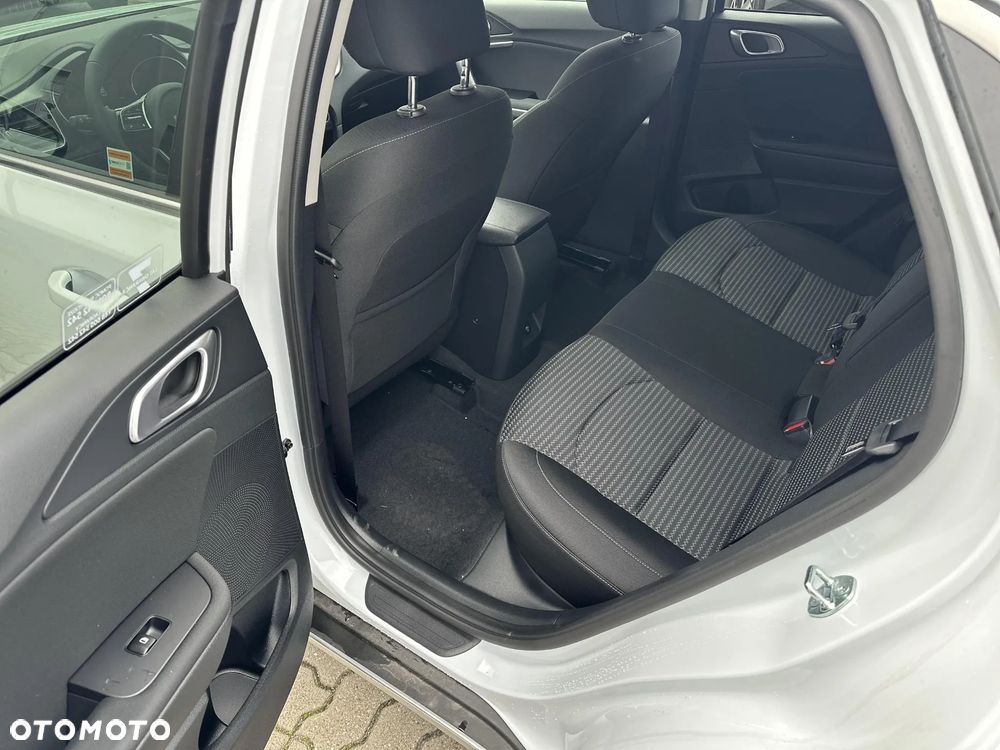 Kia XCeed 1.5 T-GDI M DCT - 15