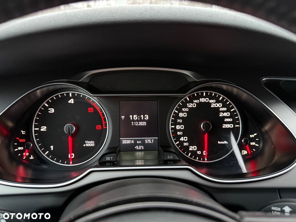 Audi A4 Avant 2.0 TDI DPF quattro S tronic Ambition - 38