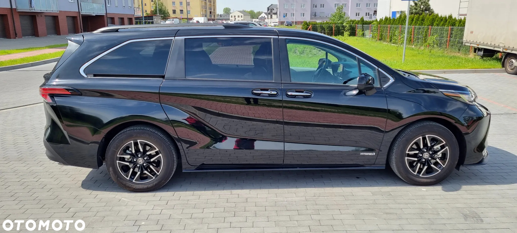 Toyota Sienna - 6