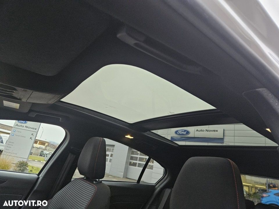 Ford Focus - 14