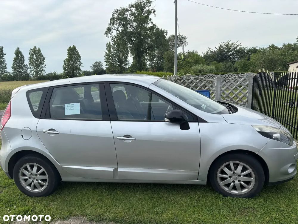 Renault Scenic - 2