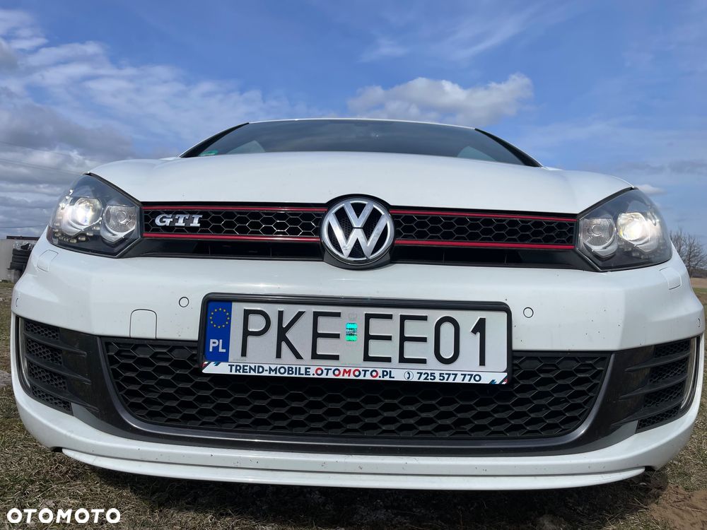 Volkswagen Golf - 3